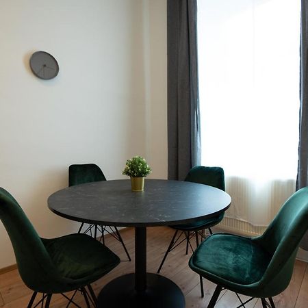 Lovely 1-Bedroom Apartment Next To Praterstern فيينا المظهر الخارجي الصورة